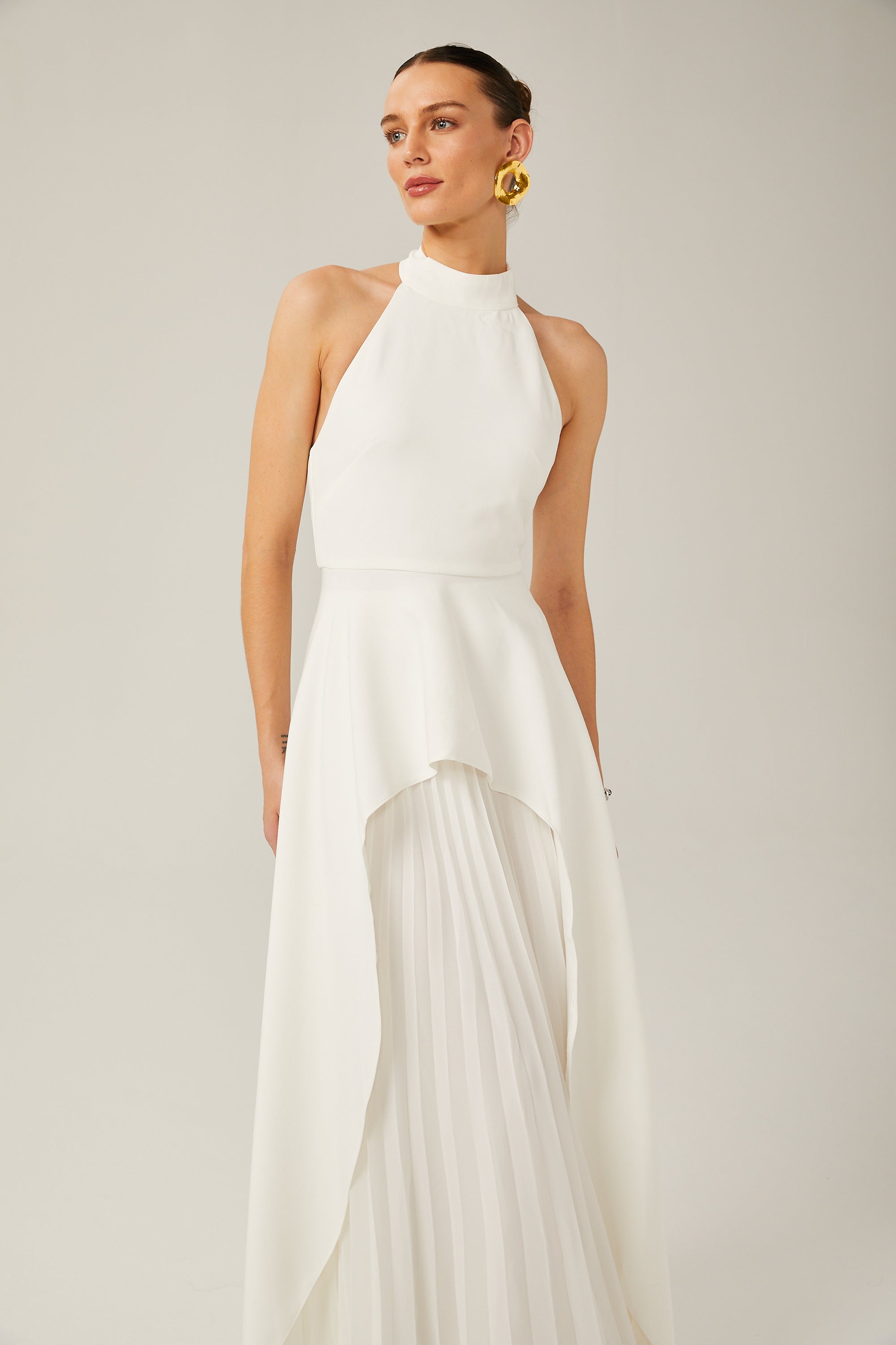 Inés vestido largo halterneck por capas