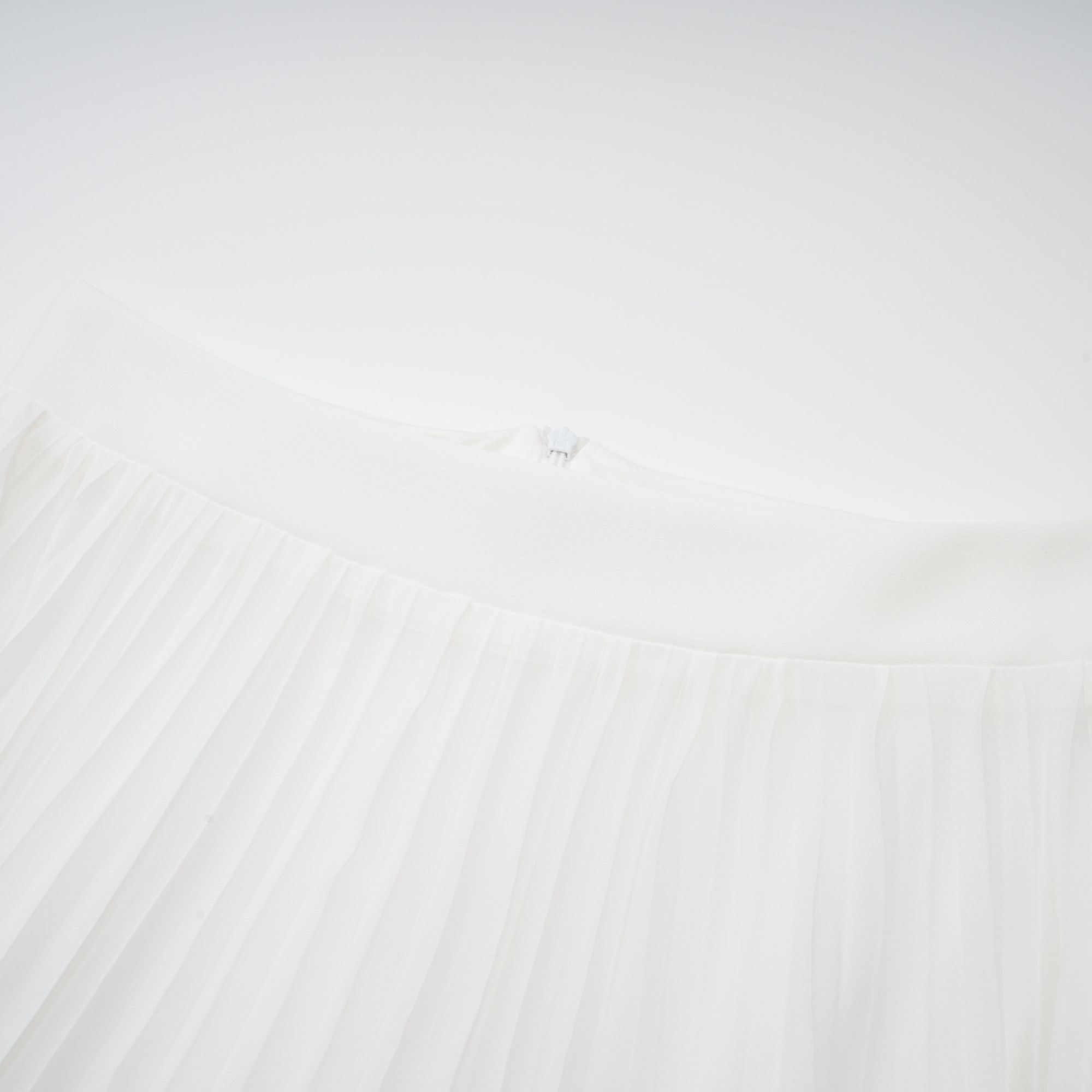 Inés vestido largo halterneck por capas