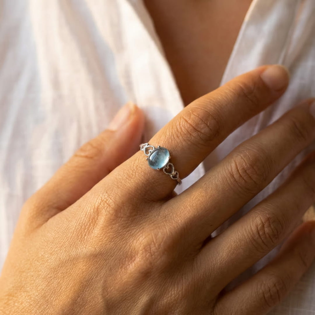 Anillo ajustable «Cristal de mar» de aguamarina