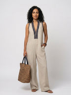 Gabriela | Mono bohemio con bordados