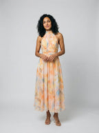 Aura | Vestido estampado con cuello Halter y cintura ajustable