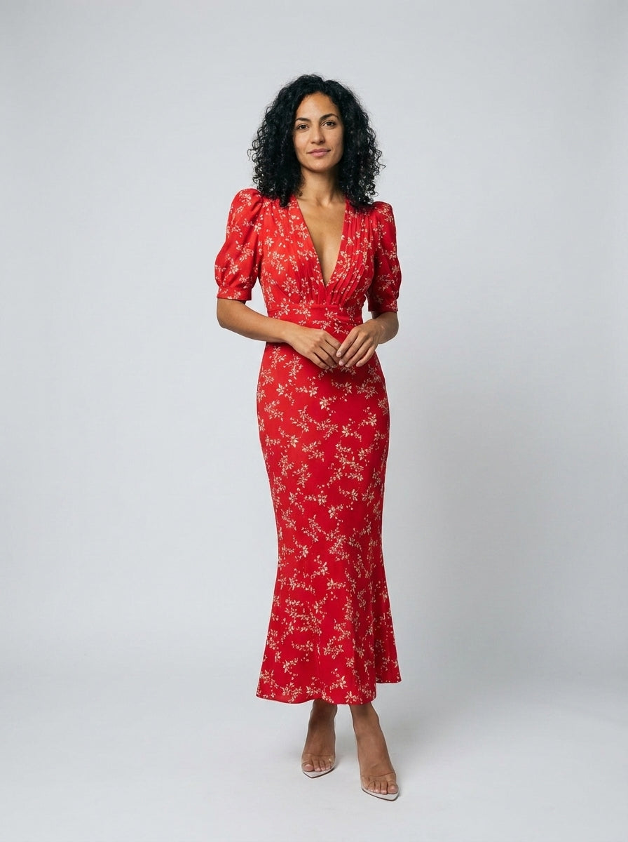 Amaia | Vestido con diseño floral y cuello en V