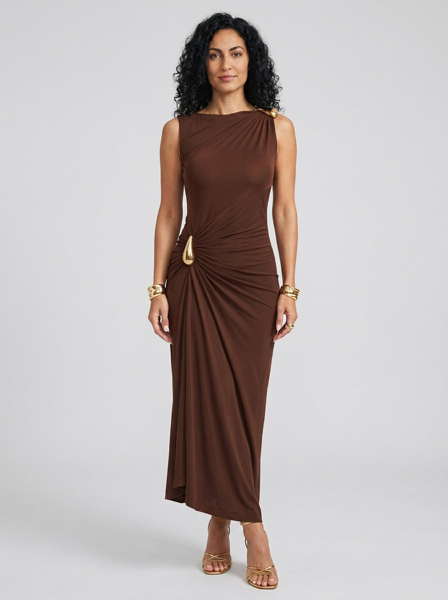 Cinthia | Vestido elegante con enganches dorados